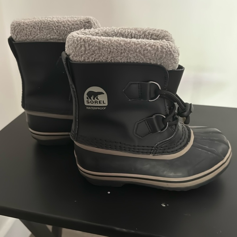 Sorrel boots Size kids 13
